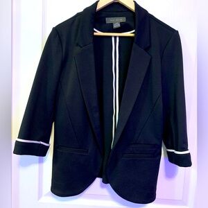 Suzy Shier Black Open Front Blazer size Large